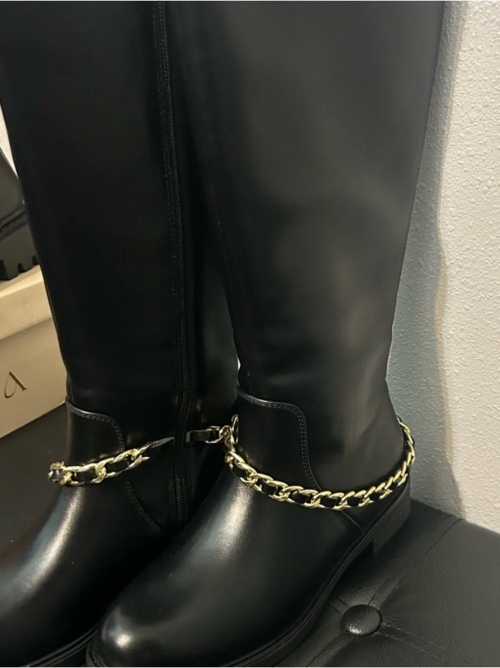 Chain-leather Boots